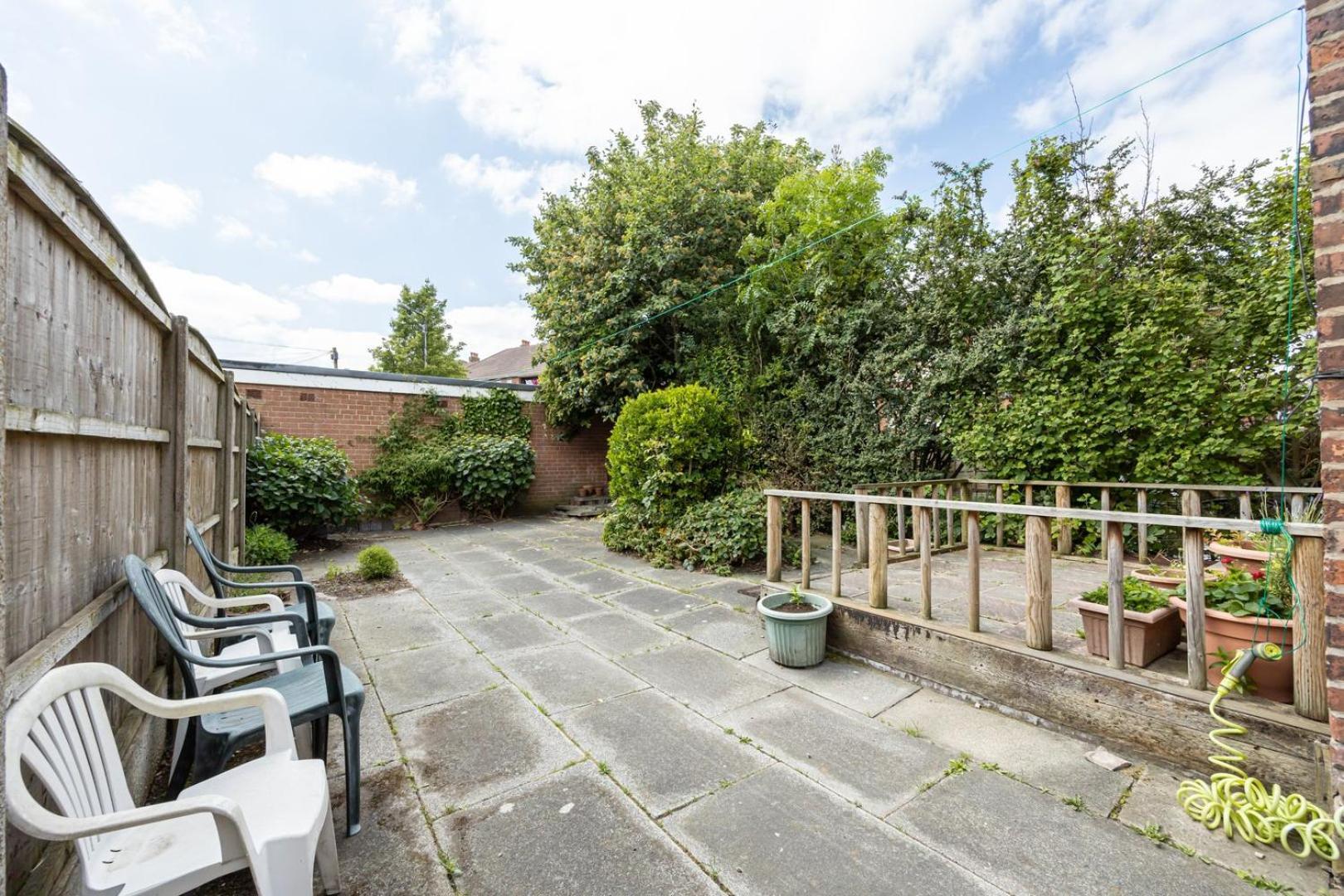 Guestready - Enchanting Life In Gorse Hill Manchester Eksteriør billede